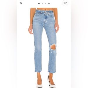 Brand new without tags Levi’s straight ankle in tango fray